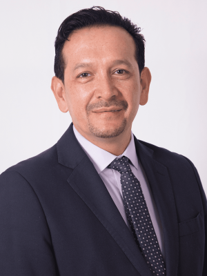 FERNANDO-VELASQUEZ--OPERATIONS-MANAGER